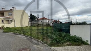 Land for sale in Vila Nova de Famalicão, Portugal — €55,000