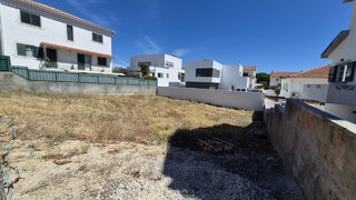Land for sale in Palmela, Portugal — €150,000
