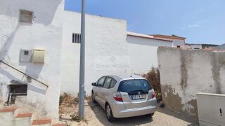 Land for sale in Aljezur, Portugal — €110,000