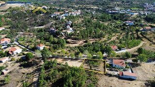 Terreno em Castelo Branco · 635 m² · 19 500 €