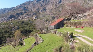 Land for sale in Fundão, Portugal — €393,000