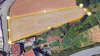 Land for sale in Oliveira de Azeméis, Portugal — €115,000