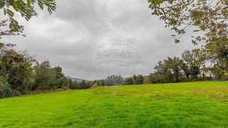Terreno em Vieira do Minho · 8050 m² · 68 000 €