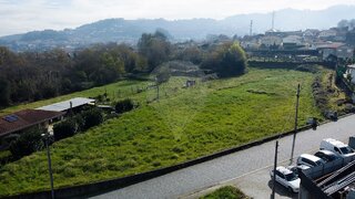 Land for sale in Santo Tirso, Portugal — €140,000