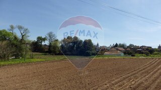 Land for sale in Oliveira do Bairro, Portugal — €80,000