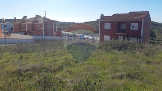 Land for sale in Mafra, Portugal — €110,000