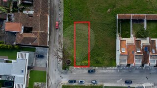 Land for sale in Lousã, Portugal — €40,000