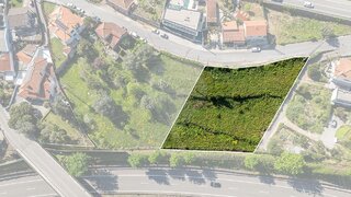 Land for sale in Vila Nova de Famalicão, Portugal — €74,000