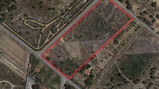 Land for sale in Palmela, Portugal — €240,000
