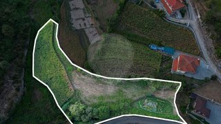 Land for sale in Amarante, Portugal — €84,000