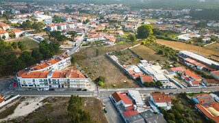 Land for sale in Marinha Grande, Portugal — €175,000