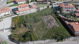 Land for sale in Póvoa de Lanhoso, Portugal — €130,000