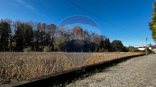 Land for sale in Oliveira de Azeméis, Portugal — €57,500