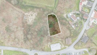 Land for sale in Póvoa de Lanhoso, Portugal — €37,500