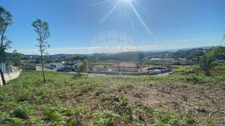 Land for sale in Paredes, Portugal — €225,000