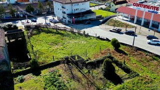 Land for sale in Vale de Cambra, Portugal — €250,000