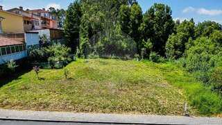 Land for sale in Santa Maria da Feira, Portugal — €73,500