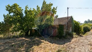 Land for sale in Ferreira do Zêzere, Portugal — €43,000