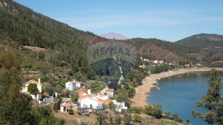 Land for sale in Ferreira do Zêzere, Portugal — €10,000