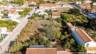 Land for sale in Seixal, Portugal — €395,000