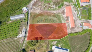 Land for sale in Felgueiras, Portugal — €41,500