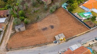 Terreno · 897 m² · 42 000 €