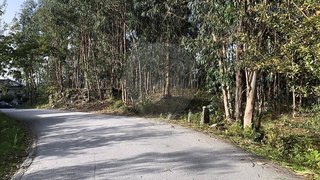 Land for sale in Póvoa de Lanhoso, Portugal — €70,000