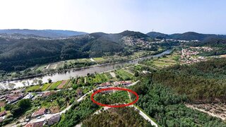 Terreno em Penacova · 2620 m² · 31 500 €