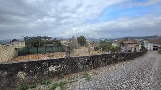Land for sale in Amarante, Portugal — €39,000