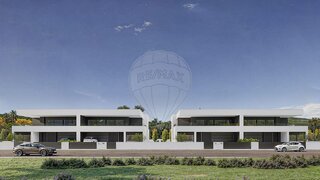 Land for sale in Montijo, Portugal — €640,000