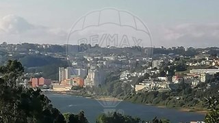 Land for sale in Vila Nova de Gaia, Portugal — €80,000