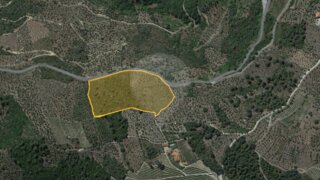 Land for sale in Tabuaço, Portugal — €35,000