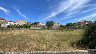 Land for sale in Seia, Portugal — €25,000