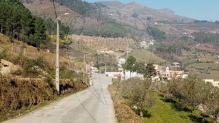 Land for sale in Peso da Régua, Portugal — €45,000