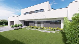 Land for sale in Chaves, Portugal — €270,000
