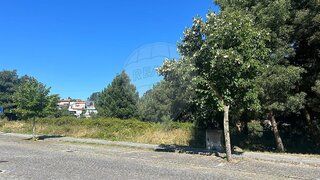 Land for sale in Marco de Canaveses, Portugal — €305,000