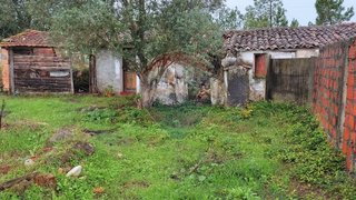 Terreno de 2052 m² em Leiria