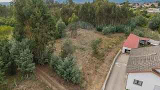 Land for sale in Tondela, Portugal — €85,000