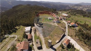 Land for sale in Cinfães, Portugal — €49,000