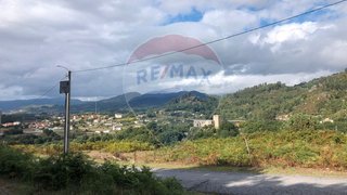 Land for sale in Arcos de Valdevez, Portugal — €45,000