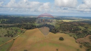 Land for sale in Santiago do Cacém, Portugal — €600,000