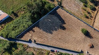 Land for sale in Tondela, Portugal — €55,000