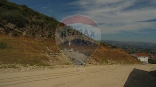 Land for sale in Lousada, Portugal — €51,000