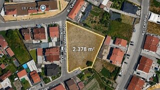 Terreno em Maia · 2378 m² · 299 000 €