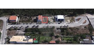 Land for sale in Marinha Grande, Portugal — €37,500