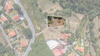 Terreno em Ponte de Lima · 1200 m² · 60 000 €