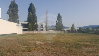 Land for sale in Arcos de Valdevez, Portugal — €120,000