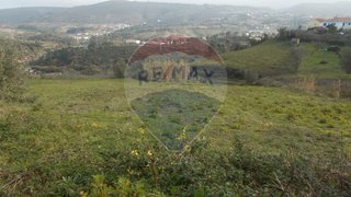 Land for sale in Batalha, Portugal — €39,950