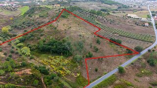 Terreno em Santarém · 33 000 m² · 1 000 000 €
