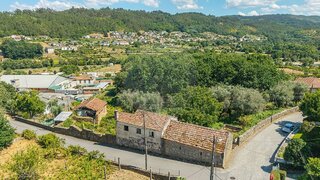 Land for sale in São Pedro do Sul, Portugal — €527,500